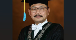 Prof. Dr. dr. Budi Santoso, SpOG (K).